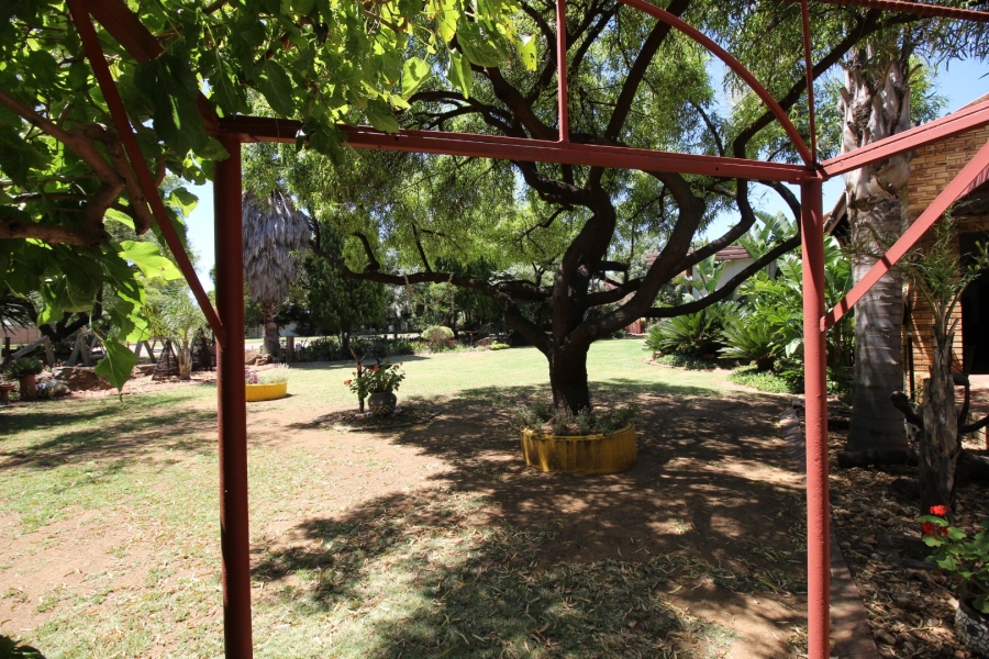 4 Bedroom Property for Sale in Deneysville Free State